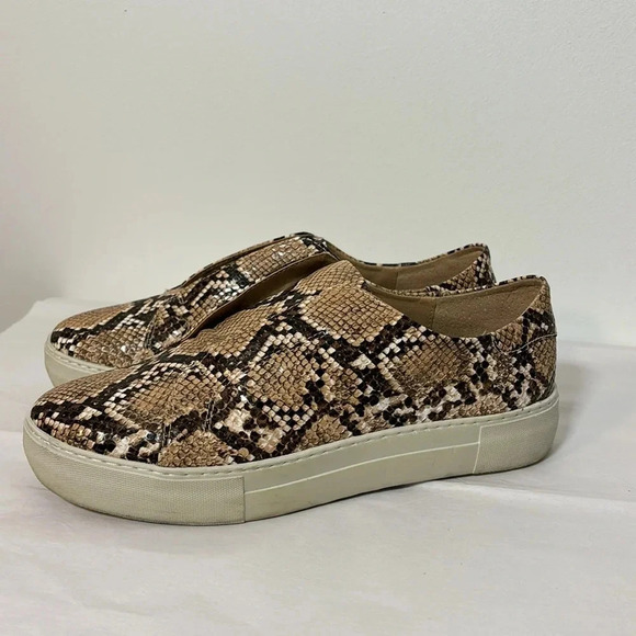 J/Slides Python Snake Print Tan Brown Faux Leather Low Top Slip On Sneakers Size - Picture 7 of 9